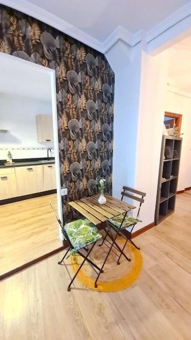 La Casita Verde. Metro Cerca Del Casco Viejo Bilbao Dış mekan fotoğraf